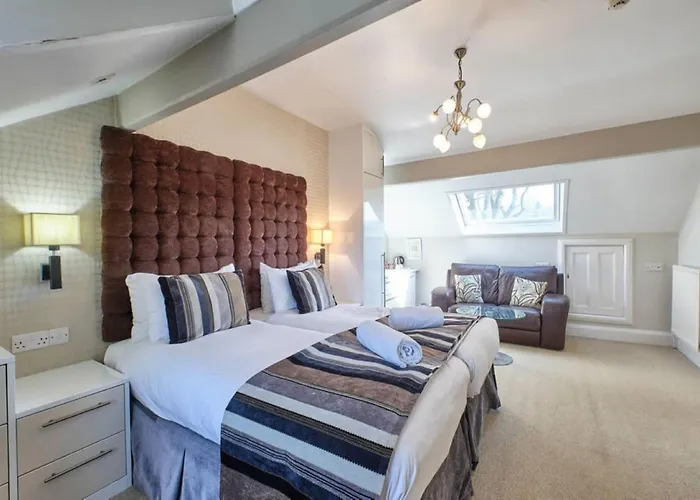 Grassington Lodge
